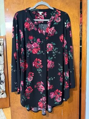 Cato Black Floral V-Neck Long Sleeve Tunic